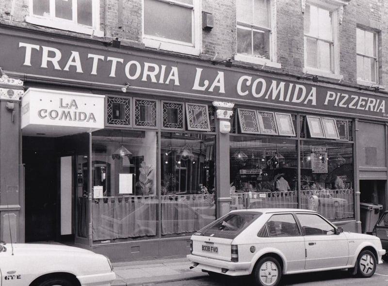 La Comida Trattoria Pizzeria on Mill Hill was a city centre dining institution back in the day. Pictured here in August 1989.