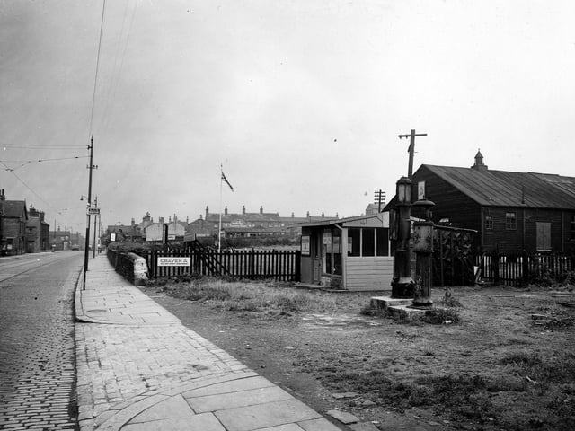 Air Training Corps HQ and J. G. Armitage furniture dealer on Stanningley Road. Whitley's newsagent is in the foreground. Pictured in July 1947.