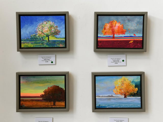 The show presents works by regional artists such as David Lyon and Ryoko Minamitani.