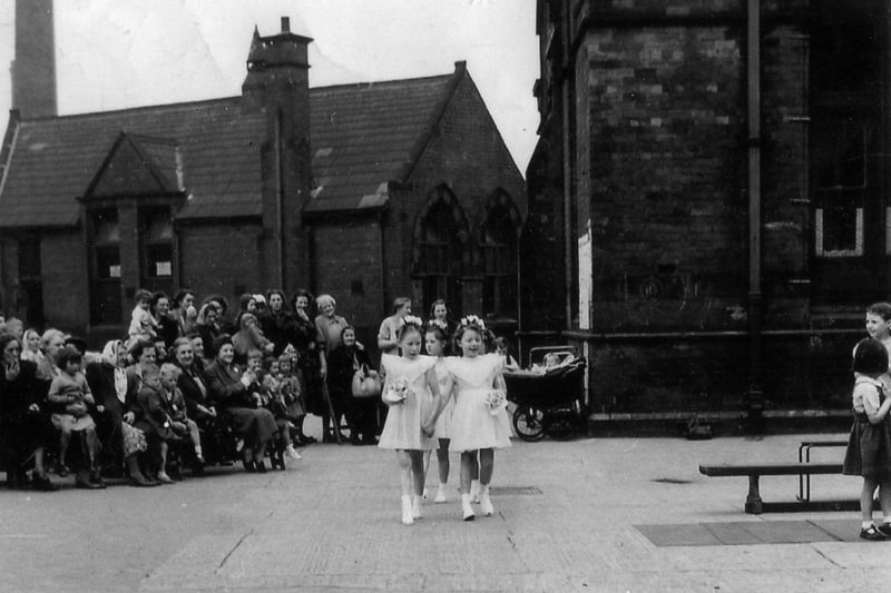 Enjoy these photo memories from around Sheepscar in the 1950s. PIC: Leeds Libraries, www.leodis.net