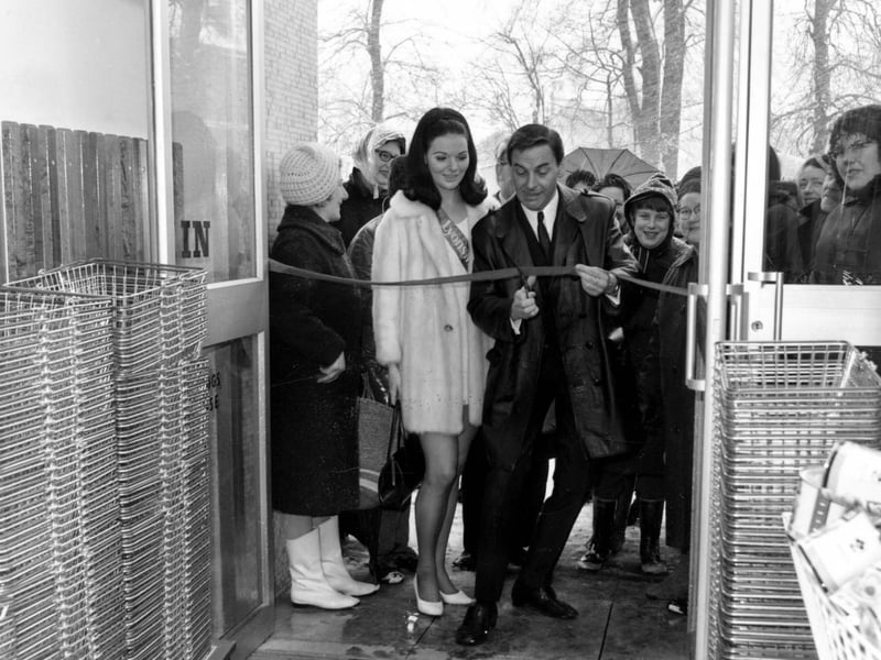Comedian Bob Monkhouse opens the Fine Fare supermarket in Moortown in March 1969.