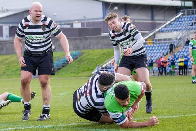 Aaron York scores a try for Hunslet in their Challenge Cup second round win over Heworth. Picture by Paul Whitehurst.