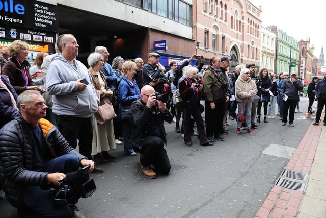 A large crowd turned out for the unveiling, as Leeds Civic Trust director Martin Hamilton explained: “I am proud that we are able to shed light on a personality in the city’s history whose story may be unknown to many. Pablo Fanque’s story is fascinating, and I am delighted that we are now able to acknowledge it.”