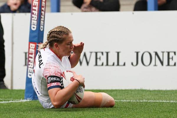 Rhinos' Caitlin Beevers, seen scoring in a mid-season Test against France, is in the England squad to face Brazil. Picture by Paul Currie/SWpix.com.