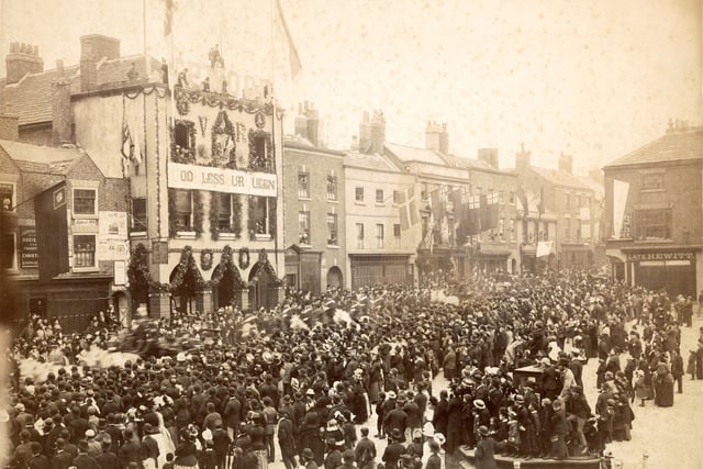 Queen Victoria's Golden Jubilee Celebrations, in Chesterfield,, in  September 1887. Over 50,000 people attended the celebrations. The civic procession was nearly a mile long and included a trade section of local industries. Alderman TP Wood officially opened Queen's Park.