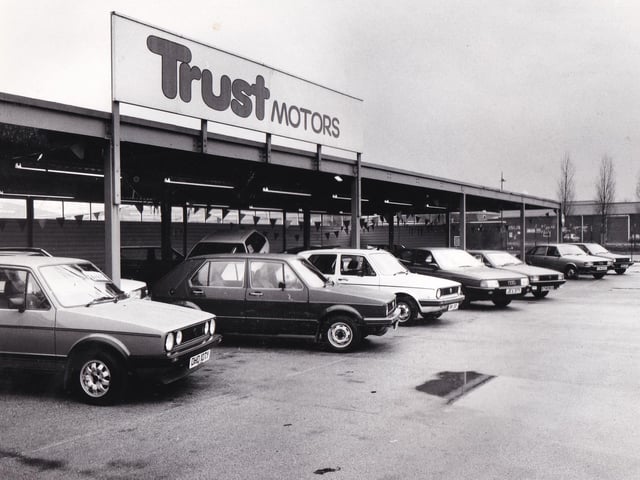 Trust Motors (Leeds) Ltd on Geldard Road was one of the largest Audi Volkswagen dealers in the area. Staff wore blazers so they were easily identifiable by people contemplating changing their car. Pictured in April 1984.