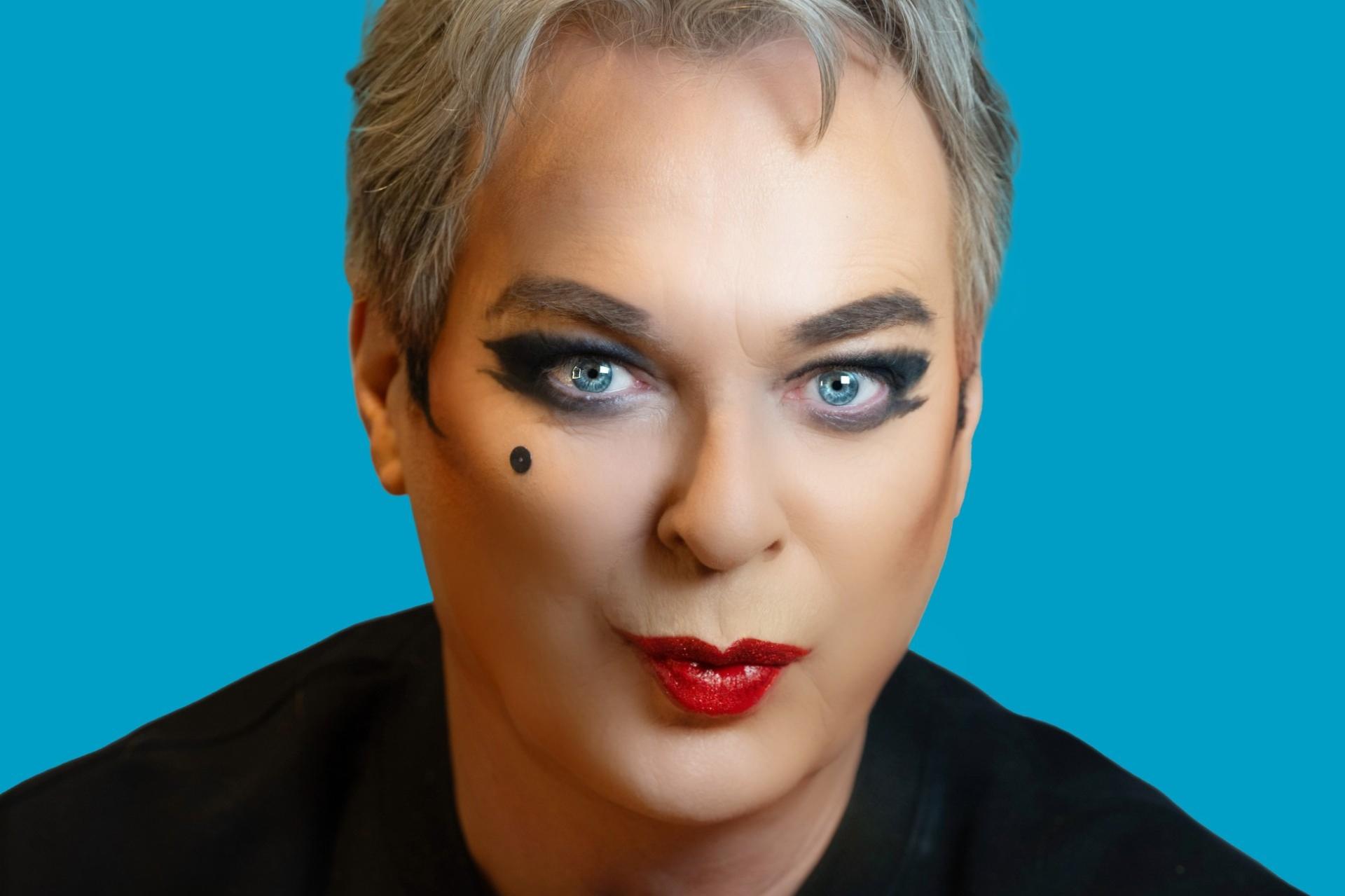 Comedy legend Julian Clary brings 'Fully Dilated' tour to Leeds in the new year - date and tickets