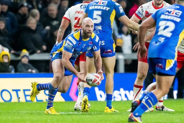Rohan Smith says youngster Jack Sinfield is ready for a chance and if he wants to shake things up the coach could give him a first appearance of the season, but Frawley remains his first-choice scrum-half.