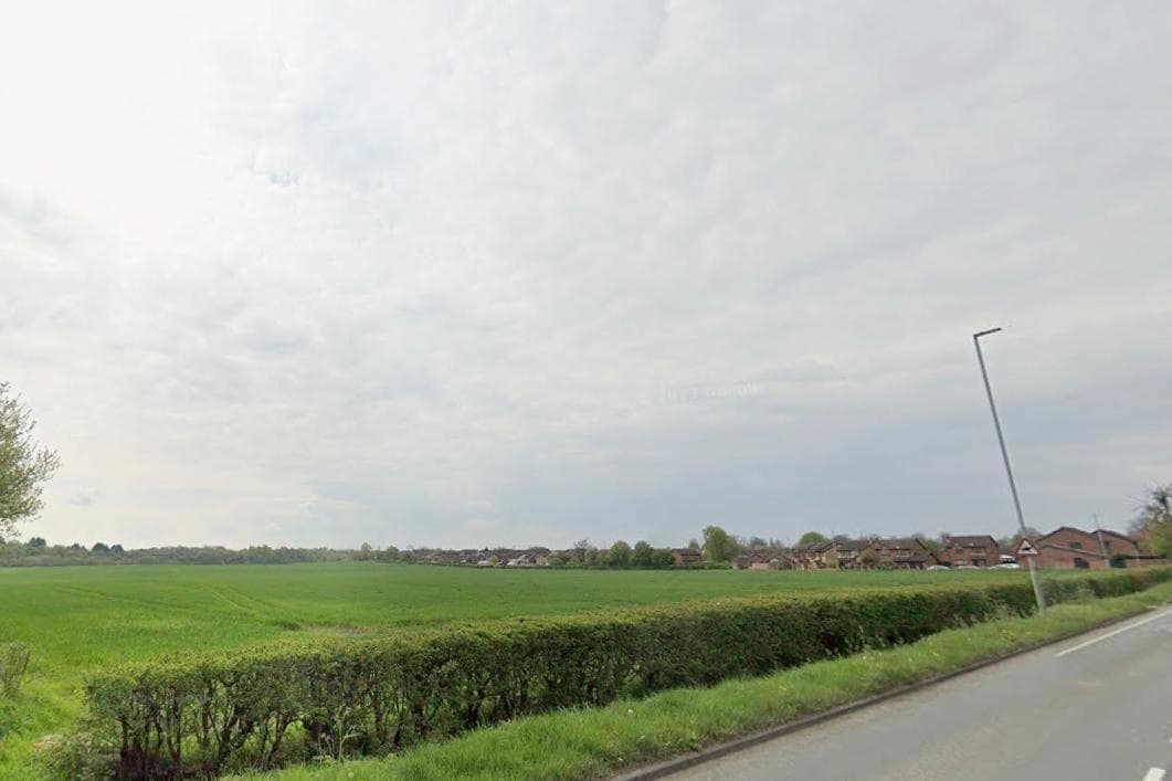 Pläne für 290 weitere Häuser in einem Dorf in West Yorkshire erwartet
