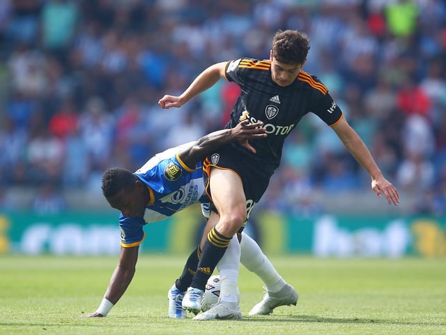 Couldn't make enough impact on the game, unable to create danger or provide much of an outlet on his flank.