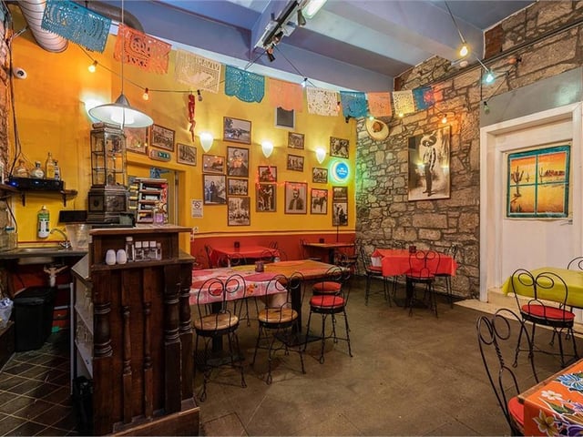 Lower ground dining area 1.