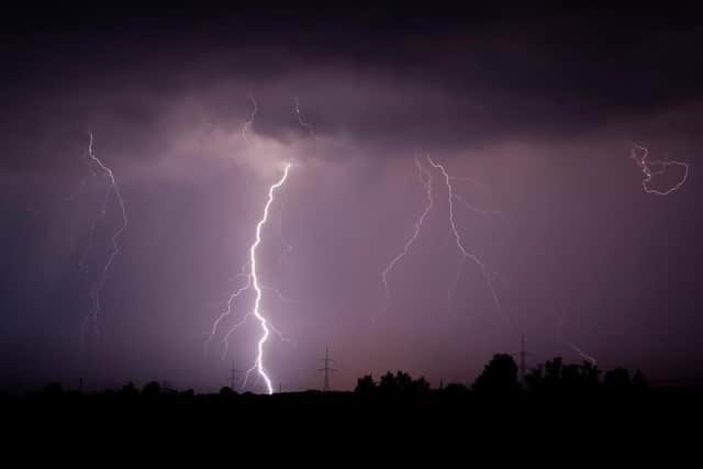 A brief period of thunder is expected in Leeds this morning
