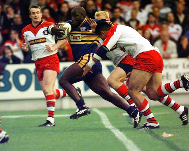 Darren Fleary on the charge for Leeds Rhinos against St Helens. Picture by Mark Bickerdike.