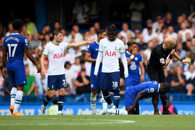 LONDON, ENGLAND - AUGUST 14: Ngolo Kante of Chelsea reacts after picking up an injury before being substituted during the Premier League match between Chelsea FC and Tottenham Hotspur at Stamford Bridge on August 14, 2022 in London, England. (Photo by Shaun Botterill/Getty Images)