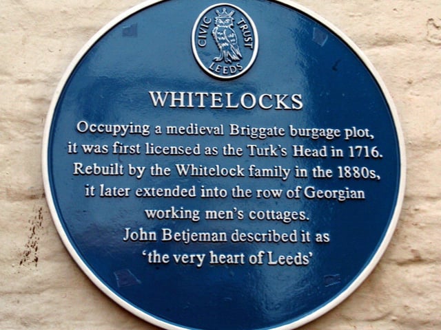 This heritage blue plaque was unveiled by Leeds Civic Trust at Whitelocks in May 2006.