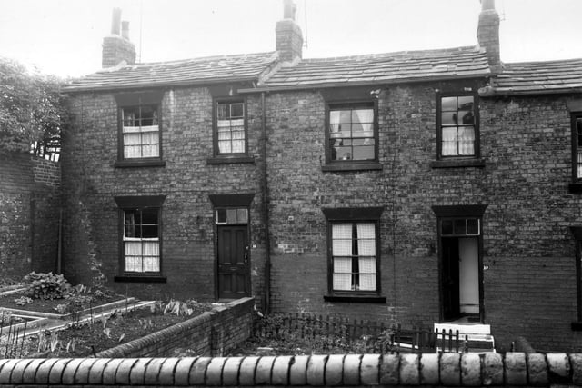 On the left is a boundary wall dividing the terrace from the end of Malvern Street. there were 12 cottages on Little Town Terrace, all with gardens.  Pictured in September 1960.