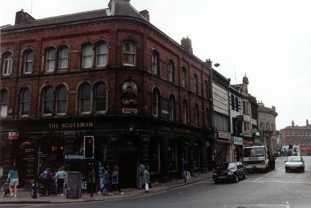 Enjoy this gallery of memories of lost Leeds city centre pubs.