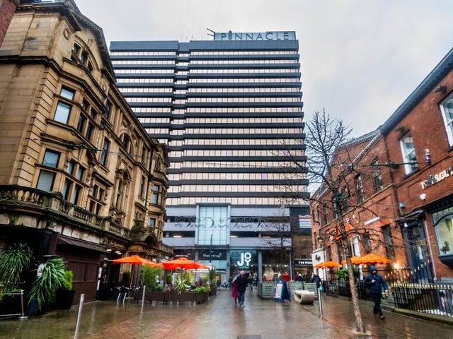 Pinnacle on Bond Street is the fifth tallest building in Leeds at 80 metres. It is 20 storeys tall and is home to offices and Pinnacle Beer and Gin Hall.