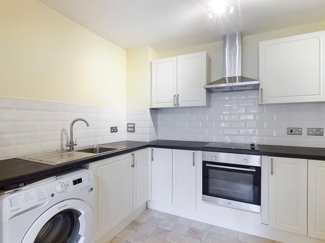 This one bedroom flat in Gisors Road, Southsea, is on the market for £155,000. It is listed by Chinneck Shaw.