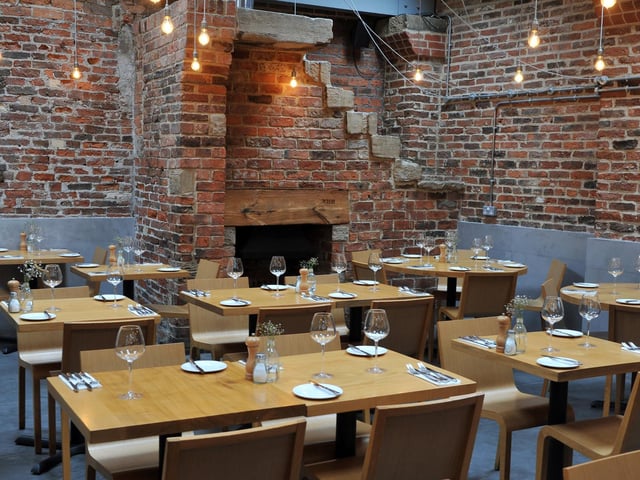 Located on Wharf Street close to The Calls, Shears Yard is a relaxed independent bar and kitchen with steel beams, exposed bricks and high ceilings. It serves a tasting menu for £50, with dishes including teriyaki glazed sirloin cannon, broccoli, sesame satay and sticky rice.