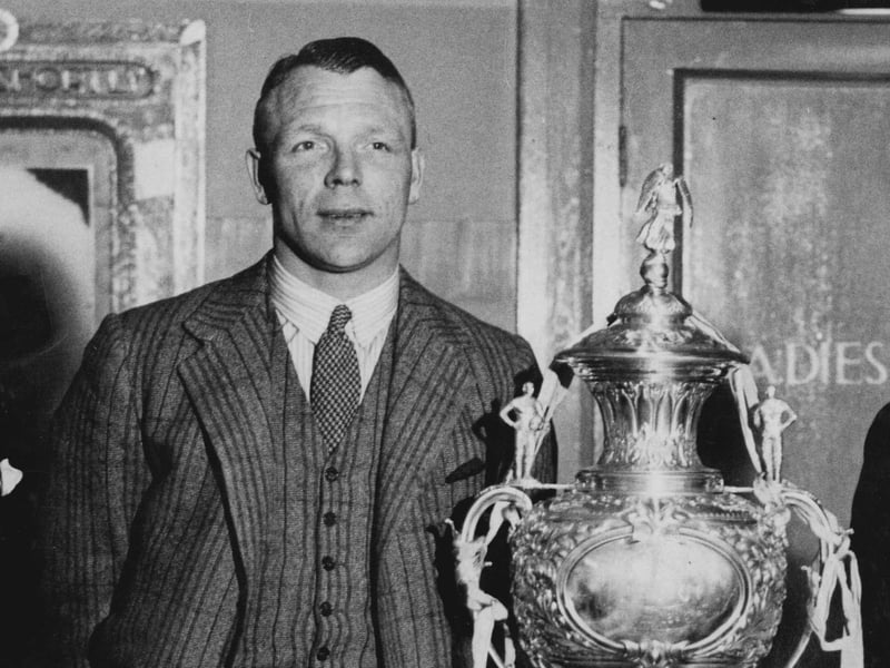 Former England rugby union international full-back, made 442 appearances for Leeds over a 19-year career and was a Challenge Cup winner three times.