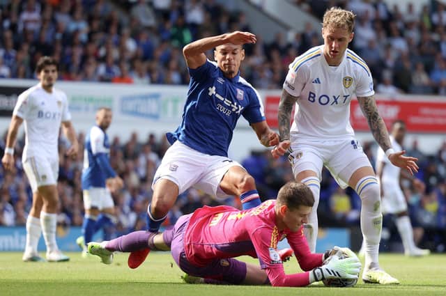 8 - Made some big stops. Was hung out to dry for the second goal and could do nothing about the own goal.