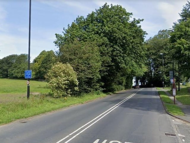 A660 Leeds Road, Pool - between Cabin Road and 290m west of number 6 Cragg View (NSL Signs).