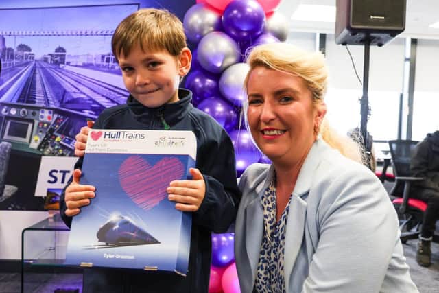 Six-year-old Tyler Grannon meets Shadow Transport Secretary Louise Haigh.