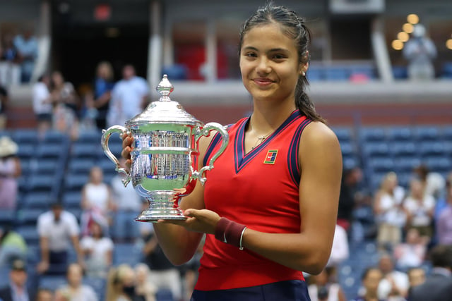 Raducanu became the first singles qualifier in the Open Era to win a Grand Slam title at the US Open 2021. She won three rounds of qualifying matches and seven matches in the tournament, without losing a set in only the second Grand Slam tournament of her career.