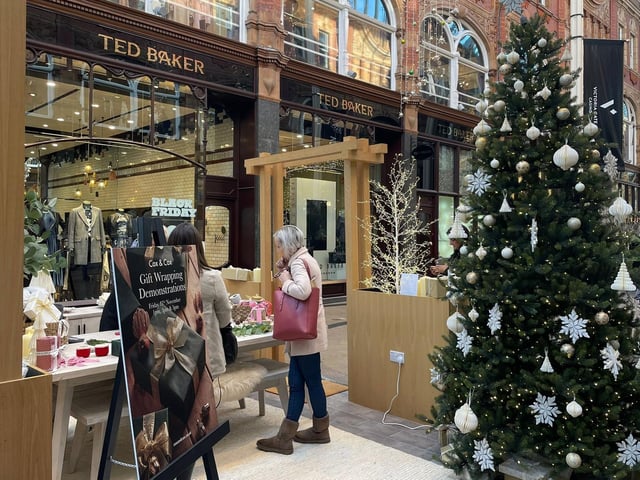 Cox & Cox held a special gift wrapping session for its Leeds customers yesterday.