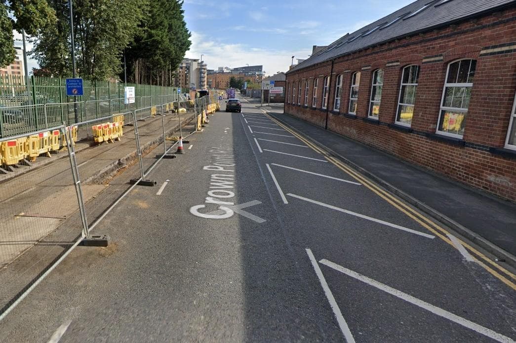 Problem Ecron Point Read Crown Point Road: Leeds drivers to face two weekends of severe ...