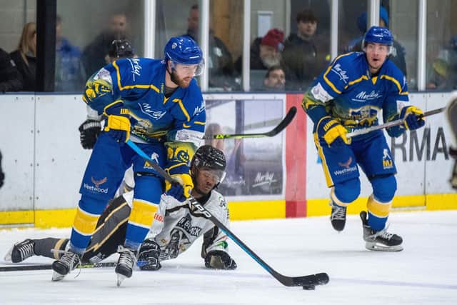 DRIVING FORCE: Leeds Knights' forwards Adam Barnes (left) and Cole Shudra try to get another attack going against Milton Keynes Lightning on Friday night  Picture: Bruce Rollinson