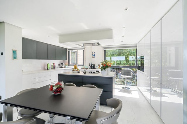 The dining area of the open plan kitchen and living room.