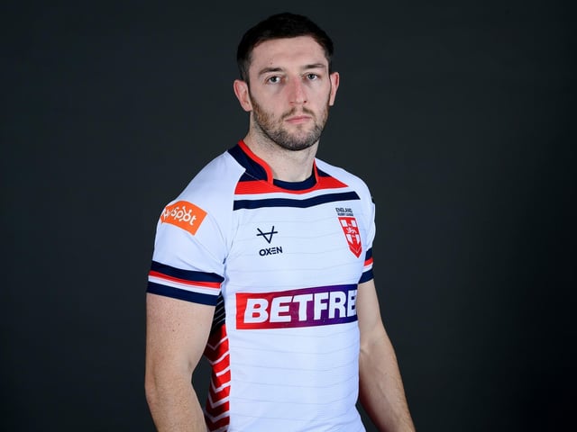 Created an early chance for his winger; wasn’t really in the game after that, but did make a try-saving tackle on Hudson Young 5