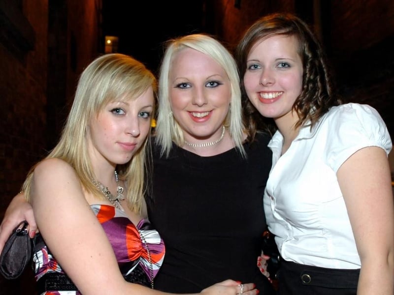 Alex, Emma and lauren in the Latin Quarter.