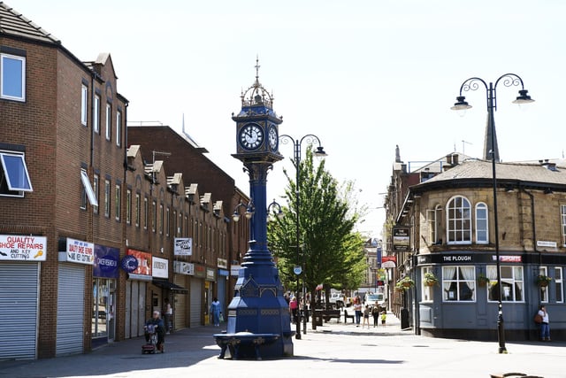 Rotherham is a large minster and market town. It takes its name from the River Rother which then merges with the River Don. It is rated the 15th happiest place in Yorkshire and 211 in the national rankings.