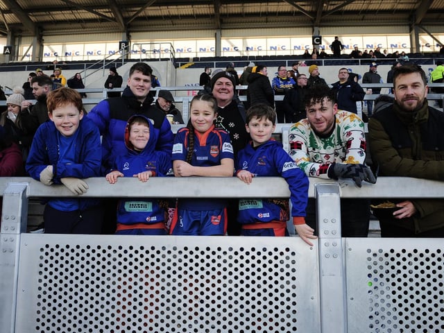 Young players from the North Leeds Leopards club were at AMT Headingley to support Rhinos against Wakefield Trinity on Boxing Day.