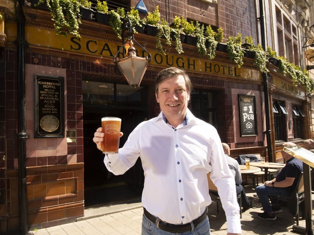 Bishopgate Street. “There is a long bar opposite the entrance with seating areas to either side and it provides a convenient spot to wait for a train from Leeds station.”