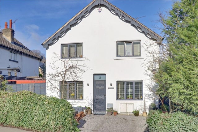 The one bedroom house has recently been renovated by the current vendors, where the re-confiuration from a two bedroom semi-detached has been completed to create more space.