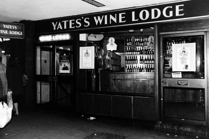 Remember Yates's Wine Lodge in Leeds city centre? Pictured in December 1987.