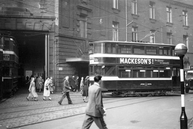 Tram no 199 entering the tram depot on Swinegate in September 1954.
