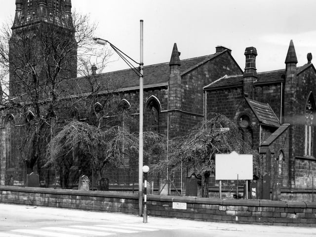 St Matthew's Church in June 1965 from the junction of Domestic Street (street sign on wall) and Town Gate (street sign to right). Holbeck Moor is behind the photographer.