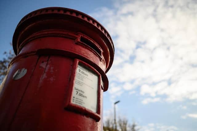 Councillors in Wakefield have unanimously voted in favour of urging Royal Mail to improve its “failing” delivery services across the district.