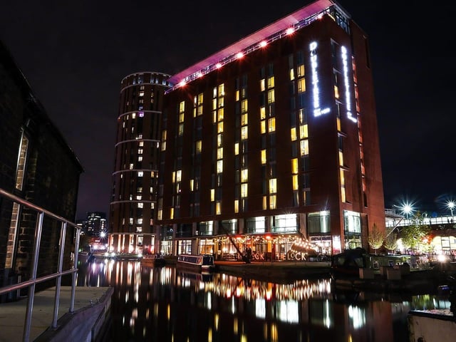A stunning night time shot from Matt Shelton.