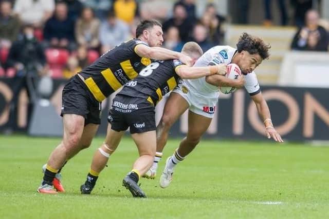 Phoenix Laulu-Togaga’e on the ball for Castleford Tigers in the 24-18 win at York Knights. Picture by Tony Johnson.