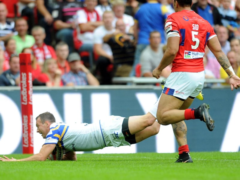 The Rhinos half-back, now assistant-coach at Hull KR, scored their second try.