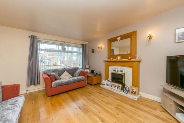 The property is close to many local amenities, schools and transport links to the city centre.
