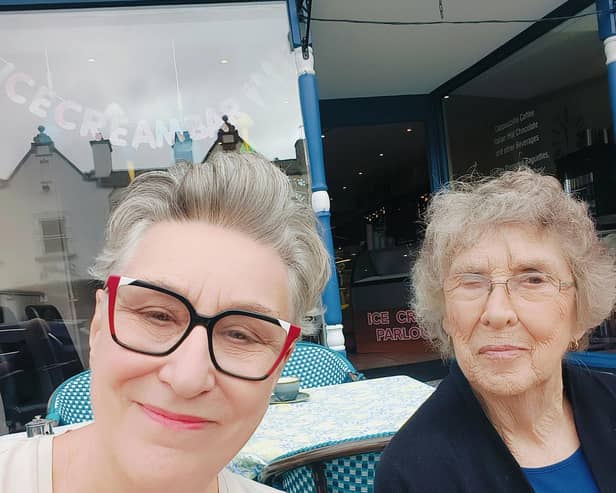 Karen Wright (left) with her mum at the seaside