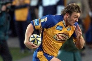 In 2003 the 6ft 7ins forward sealed victory for Leeds at St Helens in spectacular fashion, collecting the ball 20 metres from his own line, breaking past Paul Wellens, stepping Darren Albert and out-pacing Chris Joynt to score a long-range stunner.
