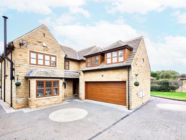 Orchard Farm will be available via auction through estate agetns Enfields Luxe.